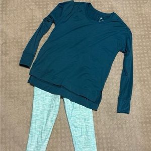 GapFit high rise ankle leggings size small